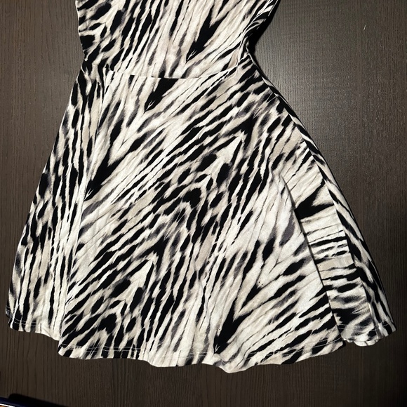 Express Zebra Print Cotton Tank Dress in size XS (Like New!) - Picture 7 of 9